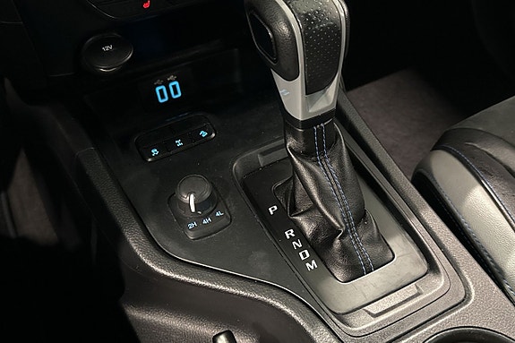 Ford Ranger Raptor 19 of 26