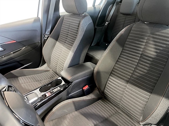 Peugeot e-208 5 of 5