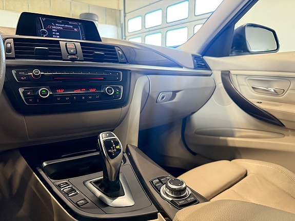 BMW 330d 12 of 21