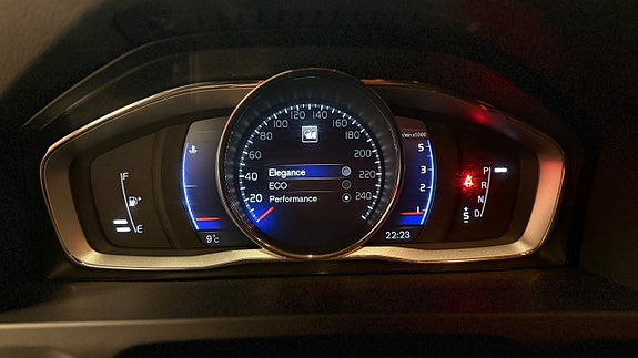 Volvo V60 25 of 30