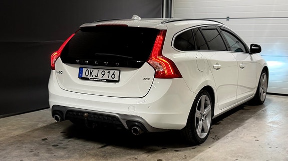 Volvo V60 12 of 30