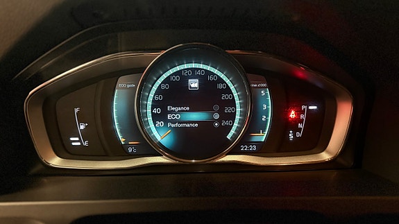 Volvo V60 24 of 30