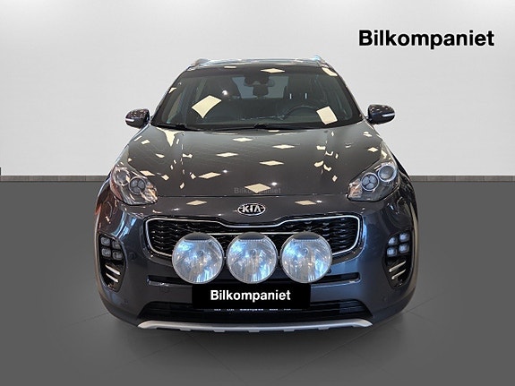 Kia Sportage 2 of 5