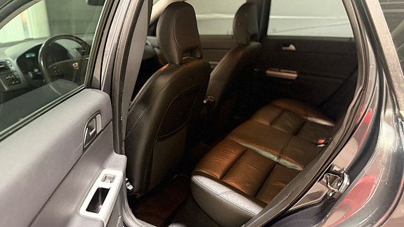 Volvo V50 14 of 17