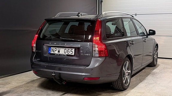 Volvo V50 8 of 17
