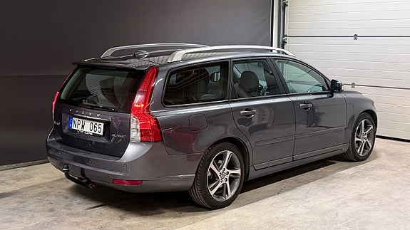 Volvo V50 9 of 17