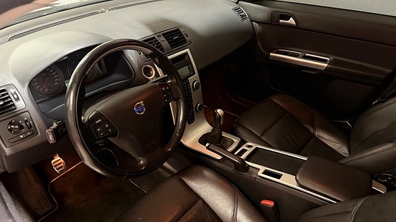 Volvo V50 13 of 17