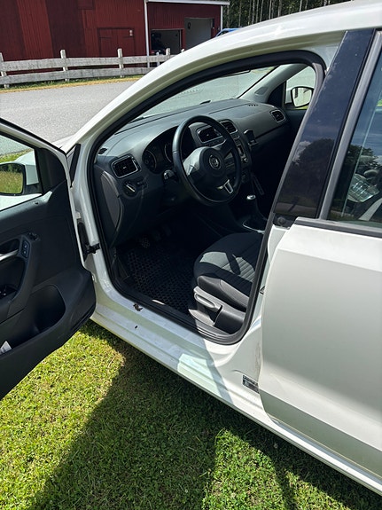 Volkswagen Polo 4 of 5