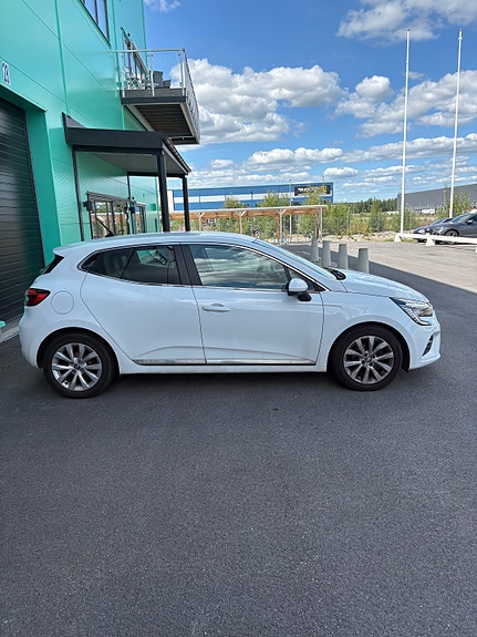Renault Clio 7 of 14