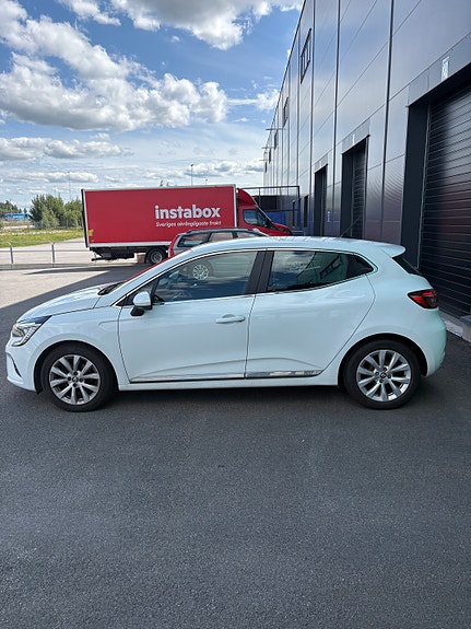 Renault Clio 2 of 14