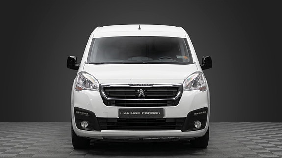 Peugeot Partner 2 of 5