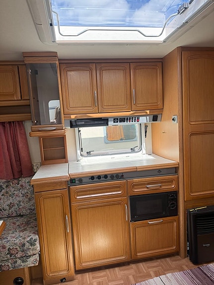 Hobby Prestige 560UL/UF 4 of 13