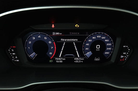 Audi Q3 20 of 30