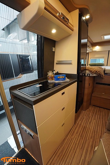 Malibu Van 640 LE comfort GT skyview - Stor kyl, Dieselpanna, 4000kg 6 of 21