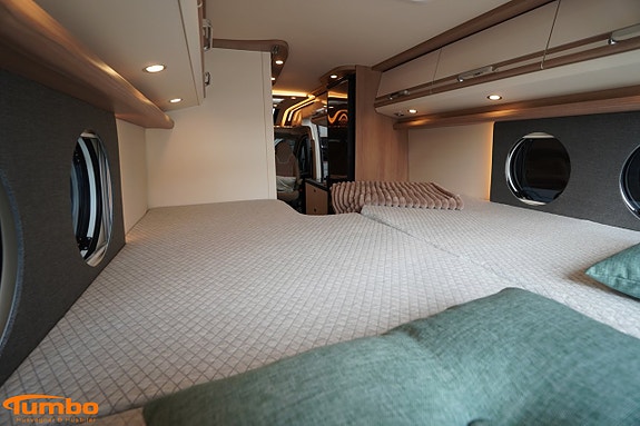 Malibu Van 640 LE comfort GT skyview - Stor kyl, Dieselpanna, 4000kg 14 of 21