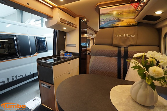 Malibu Van 640 LE comfort GT skyview - Stor kyl, Dieselpanna, 4000kg 4 of 21
