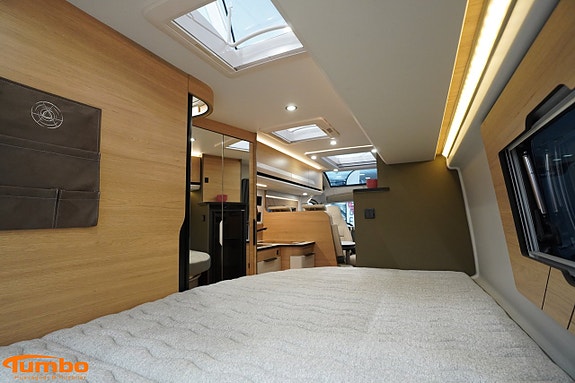 Dreamer D62 SELECT Dubbelbädd 140hk Automat 3500kg Dieselpanna 14 of 21