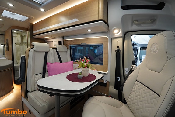 Dreamer D62 SELECT Dubbelbädd 140hk Automat 3500kg Dieselpanna 3 of 21