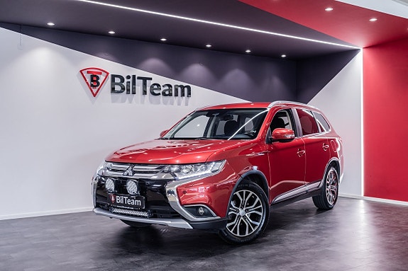 Mitsubishi Outlander 2 of 5