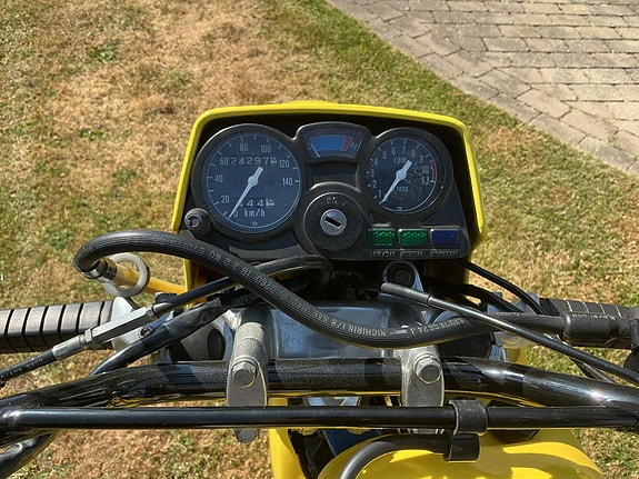 Suzuki TS125X(G) 7 of 7