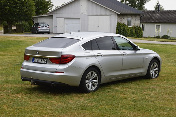 BMW 535d 3 of 5