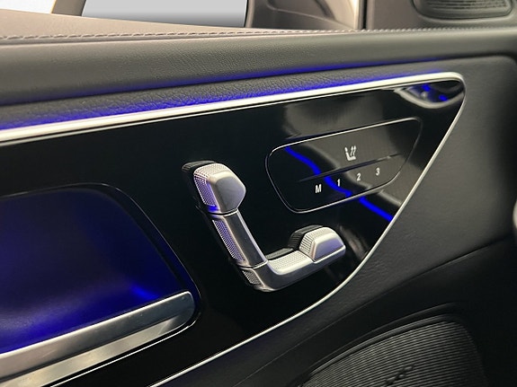 Mercedes-Benz C300 d 18 of 30