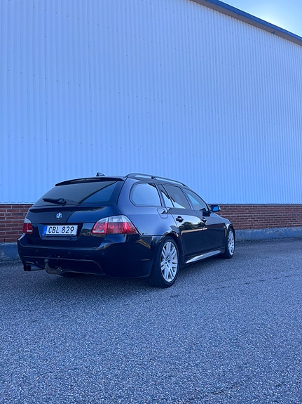 BMW 530d 4 of 6