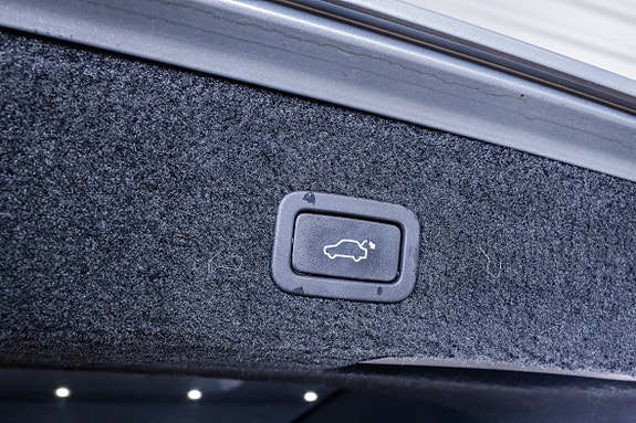 Volvo V70 25 of 25