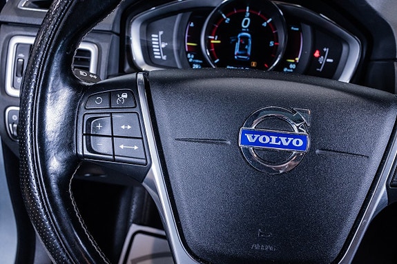 Volvo V70 18 of 25