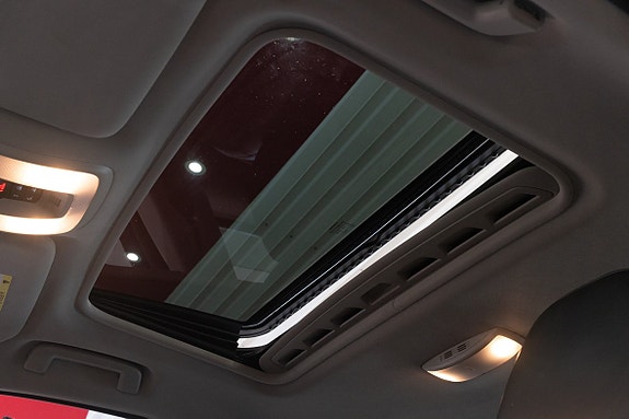 Volvo V70 14 of 25