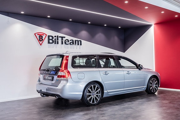 Volvo V70 6 of 25