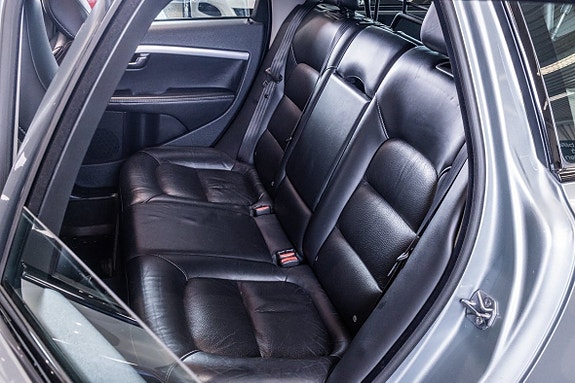 Volvo V70 23 of 25