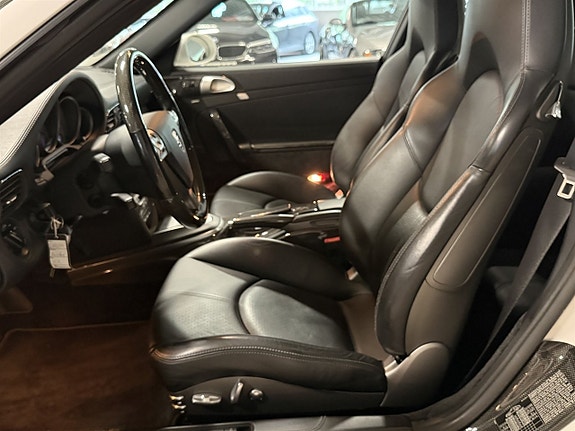 Porsche 911 Turbo 8 of 13