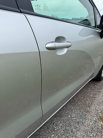 Kia Rio 5 of 5
