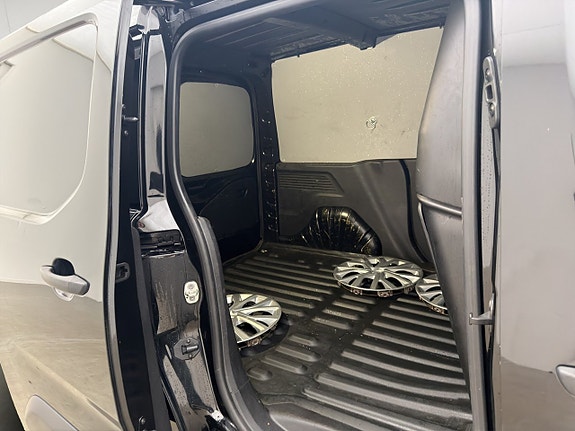 Citroen Berlingo 12 of 28