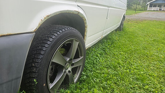 Volkswagen Transporter 3 of 3