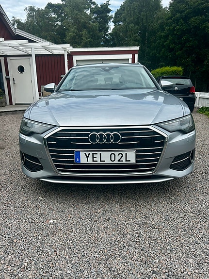 Audi A6 4 of 5