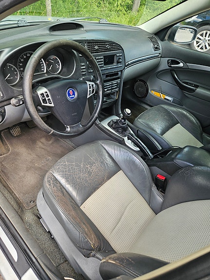 Saab 9-3 12 of 16