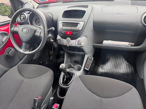 Toyota Aygo 5 of 5