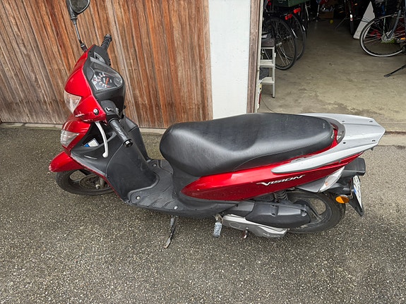 Honda NSC50 Vision 2 of 2