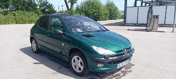 Peugeot 206 3 of 5
