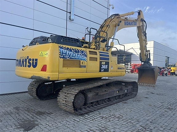 Komatsu HB365LC-3 5 of 12