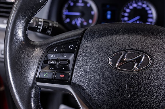 Hyundai Tucson 17 of 22