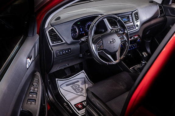Hyundai Tucson 13 of 22