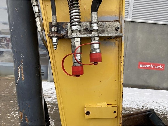 Yanmar VIO80-1A 7 of 12