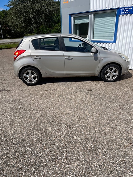 Hyundai i20 6 of 7