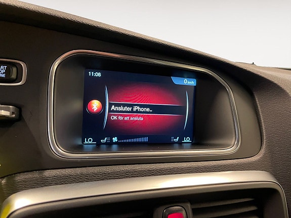 Volvo V40 15 of 20