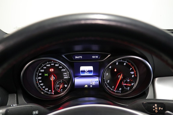 Mercedes-Benz CLA200 17 of 20