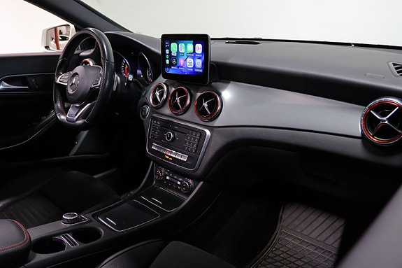 Mercedes-Benz CLA200 7 of 20