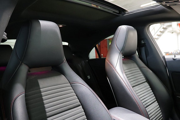Mercedes-Benz CLA200 12 of 20
